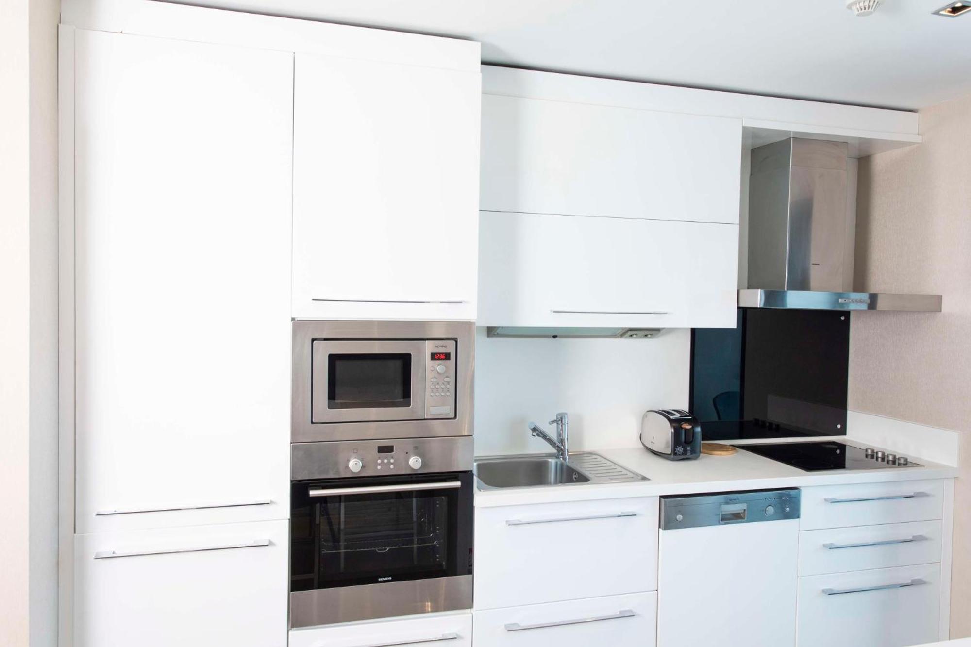 Radisson Residences Avrupa Tem Istanbul Exterior photo